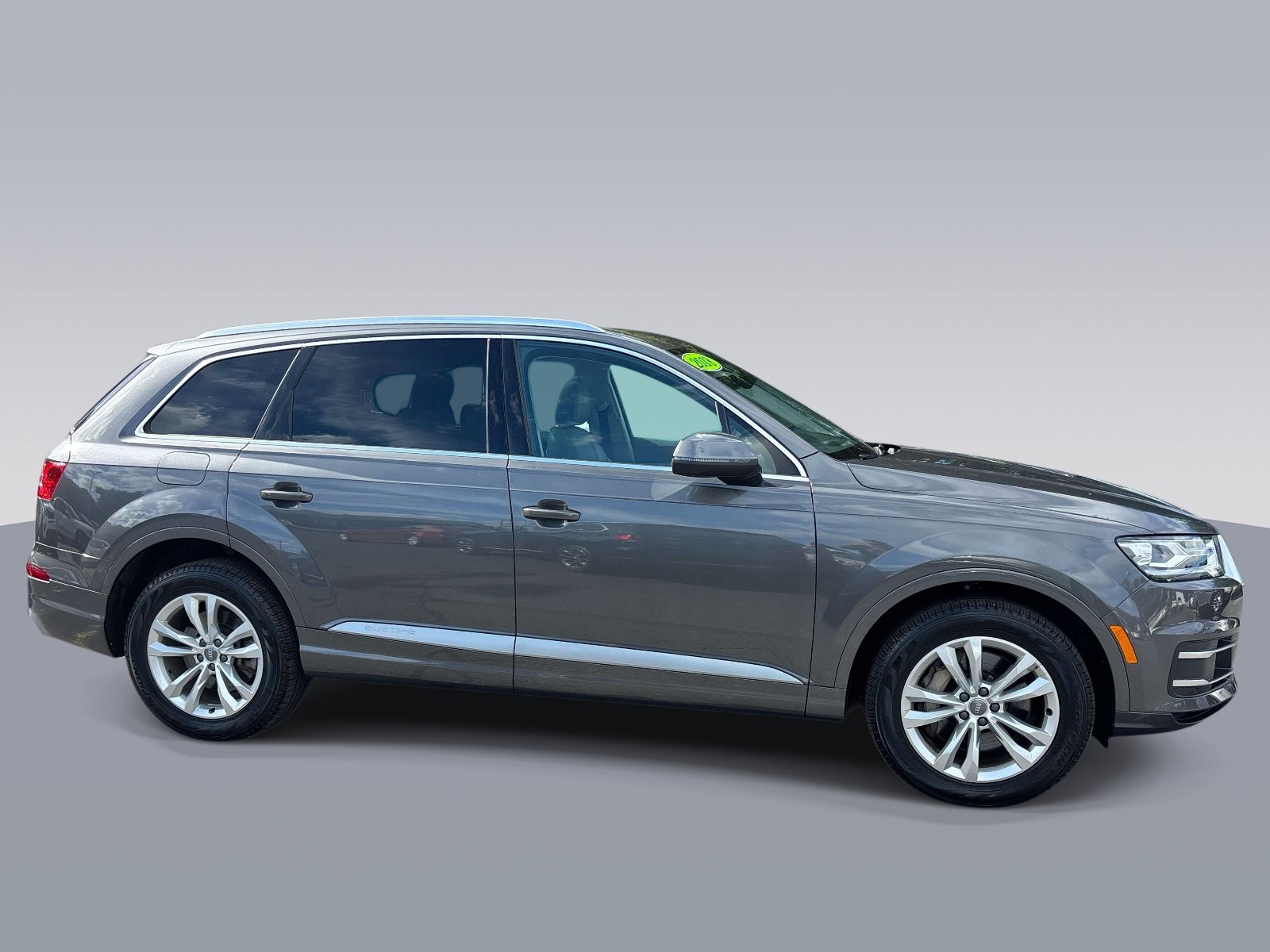 Used 2018 Audi Q7 3.0T Premium Plus w/ Premium Plus Package AWD/4WD image 2
