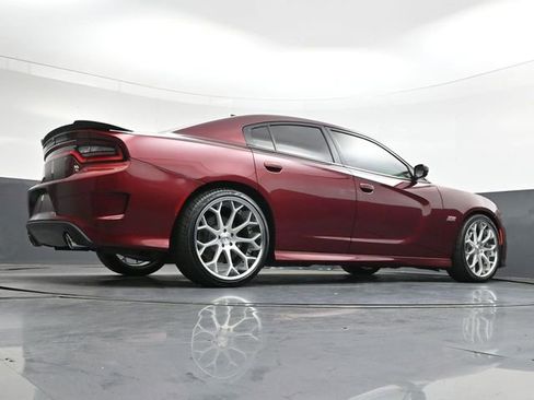 Used 2020 Dodge Charger Scat Pack RWD image 30