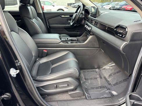 Certified 2024 Honda Pilot EX-L image 19