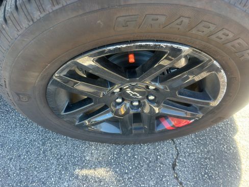 Used 2025 Chevrolet Silverado 1500 RST w/ Redline Edition image 22