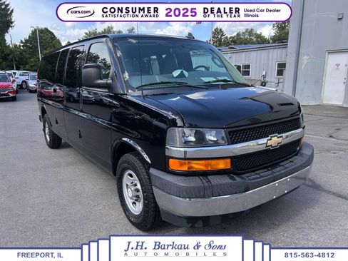 Used 2017 Chevrolet Express 3500 LT w/ LT Preferred Equipment Group RWD image 1