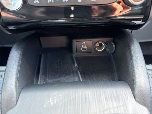 Used 2024 Ford Escape Platinum AWD/4WD image 24