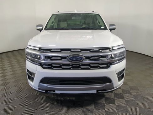 Certified 2024 Ford Expedition Platinum image 9