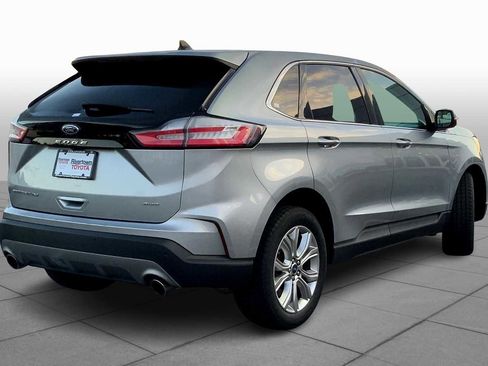 Used 2022 Ford Edge Titanium image 12