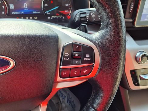 Used 2020 Ford Explorer XLT w/ Equipment Group 202A image 14