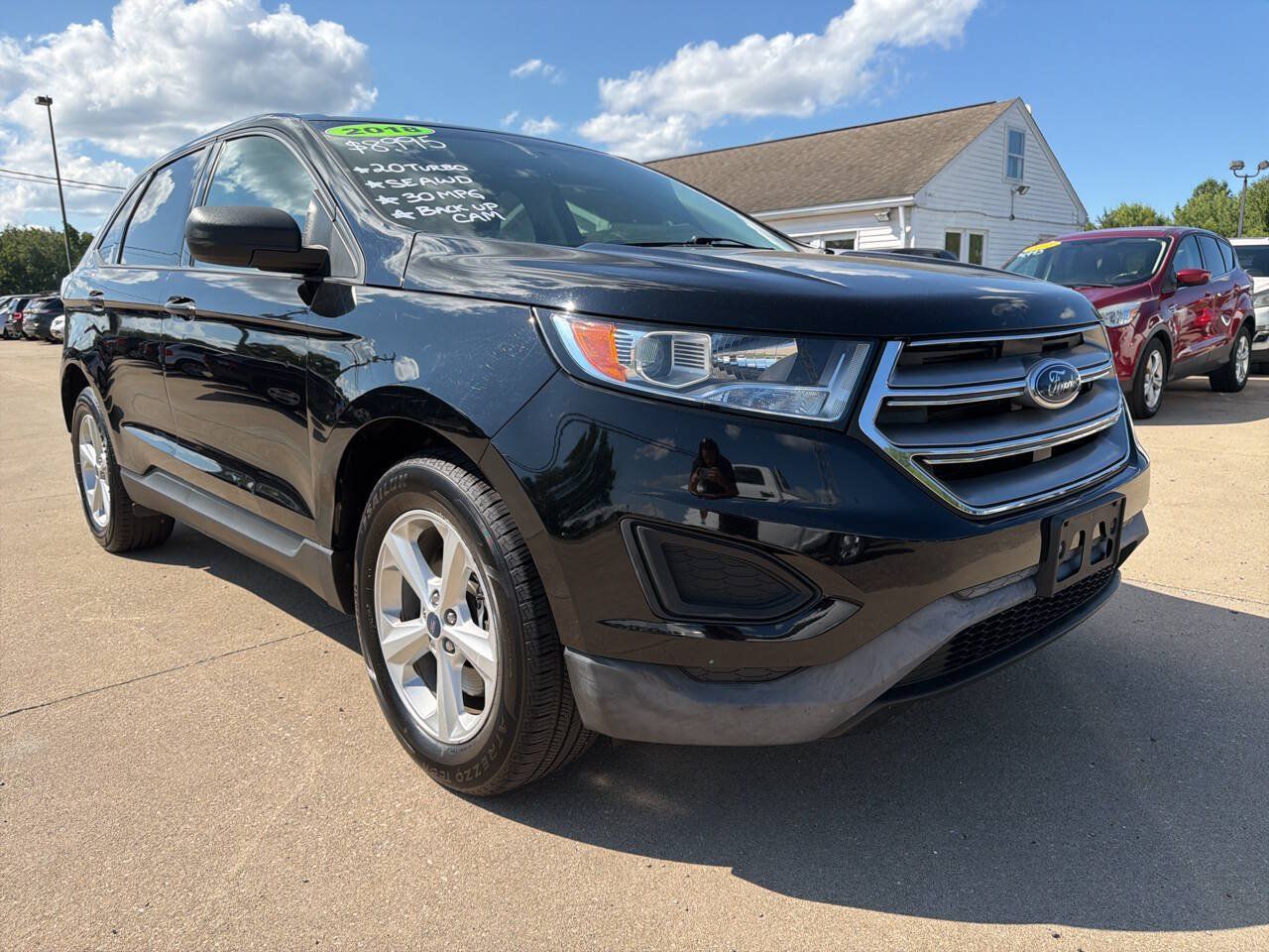 Used 2018 Ford Edge SE AWD/4WD image 2