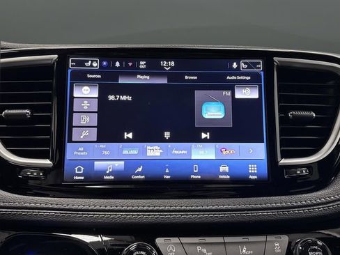 New 2026 Chrysler Pacifica Limited w/ S Appearance Package image 19