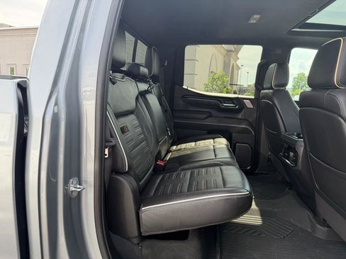 Used 2023 GMC Sierra 1500 AT4X w/ AT4X AEV Edition AWD/4WD image 17