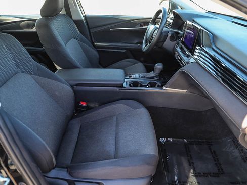 Certified 2025 Toyota Camry LE FWD image 17