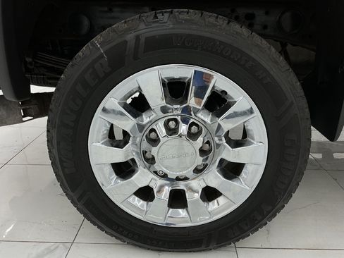 Used 2016 GMC Sierra 2500 Denali w/ Duramax Plus Package AWD/4WD image 50