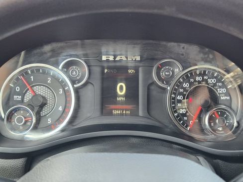 Used 2024 RAM 3500 SLT w/ Quick Order Package 2YG SLT AWD/4WD image 18