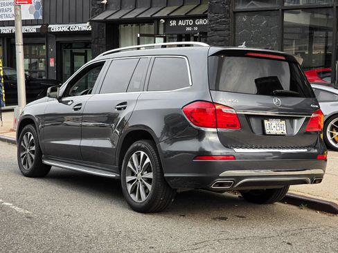 Used 2016 Mercedes-Benz GL 450 4MATIC image 9