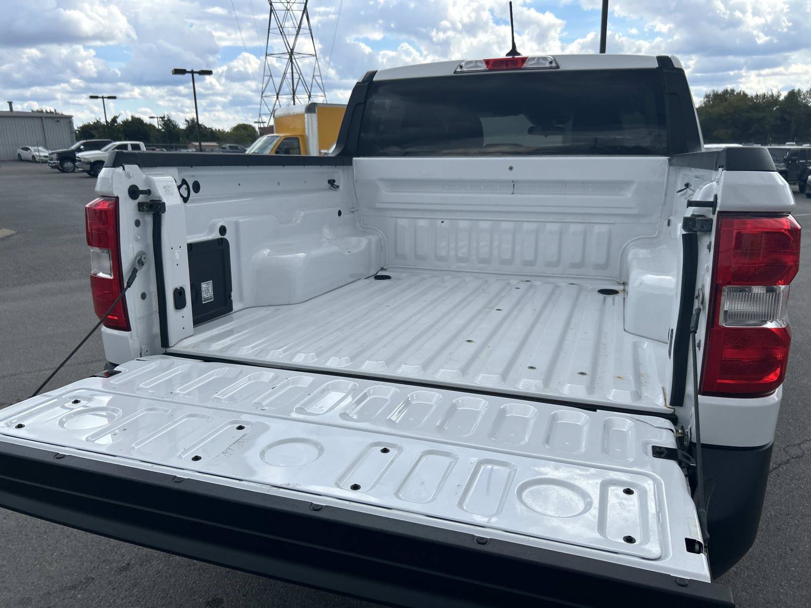 Used 2024 Ford Maverick XLT FWD image 16