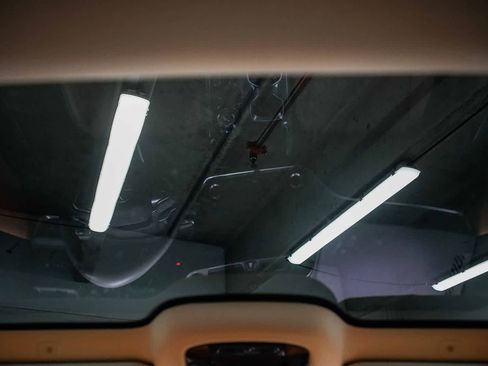 Used 2024 Lexus RZ 300e Premium image 11