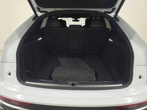 Used 2023 Audi SQ5 Premium Plus w/ Premium Plus Package AWD/4WD image 16