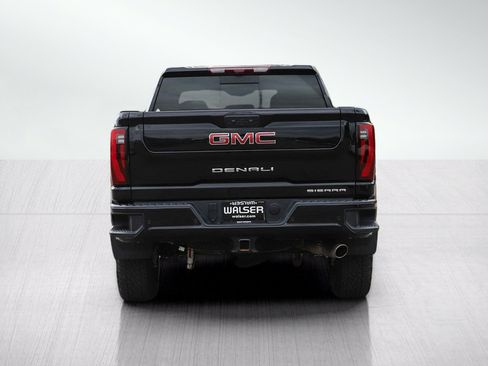 Used 2026 GMC Sierra 2500 Denali w/ Technology Package AWD/4WD image 4