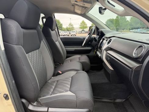 Used 2020 Toyota Tundra SR5 AWD/4WD image 27