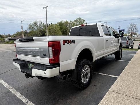 Used 2019 Ford F250 Platinum w/ Platinum Ultimate Package AWD/4WD image 3