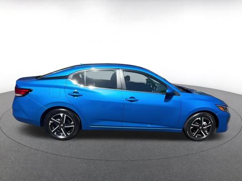 Used 2025 Nissan Sentra SV FWD image 16