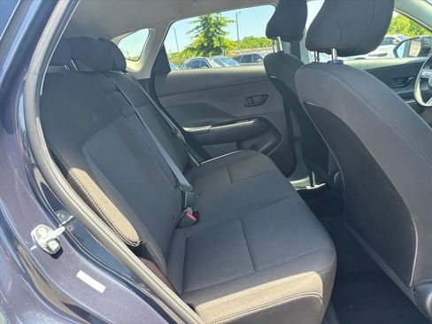 Used 2025 Hyundai Kona SEL FWD image 13