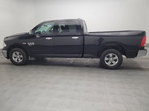 Used 2020 RAM 1500 Classic SLT image 3