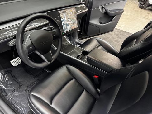 Used 2020 Tesla Model Y Performance image 30