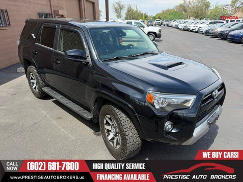 Used 2022 Toyota 4Runner TRD Off-Road AWD/4WD image 4