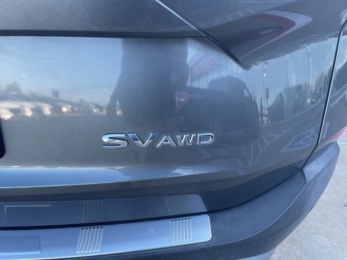 Used 2023 Nissan Rogue SV image 8