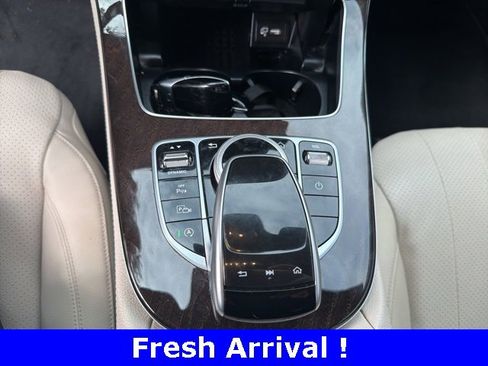 Used 2019 Mercedes-Benz E 300 image 14