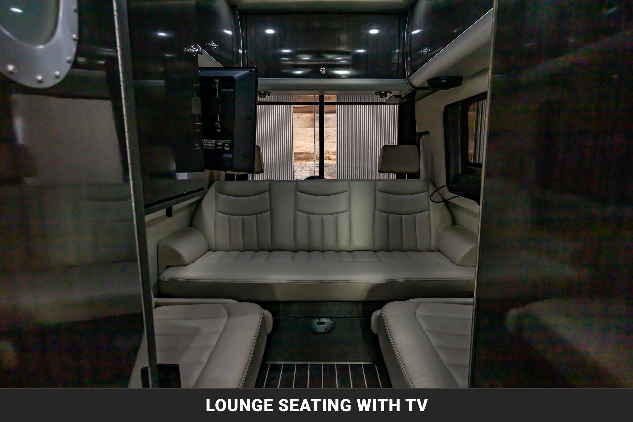 Used 2015 Mercedes-Benz Sprinter 3500 image 31
