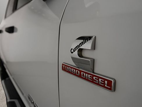 Used 2024 RAM 2500 Big Horn image 39