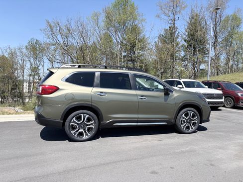 New 2026 Subaru Ascent Touring AWD/4WD image 8