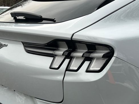 Used 2023 Ford Mustang Mach-E Premium image 6