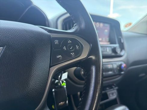 Used 2016 Chevrolet Colorado Z71 image 40