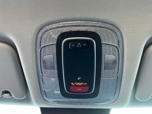 Used 2025 Hyundai Kona SEL image 16