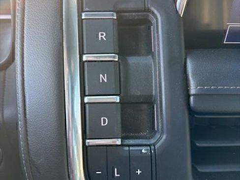 Used 2021 Chevrolet Tahoe LT w/ Rear Media and Nav Package image 15