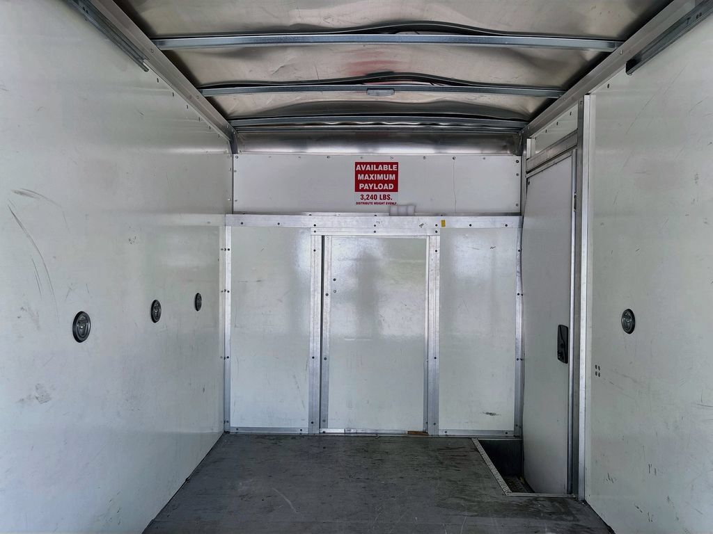 Used 2023 Ford Transit 350 DRW RWD image 13