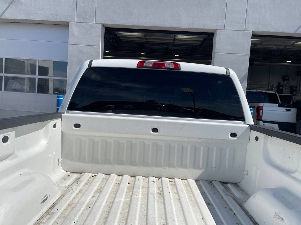 Used 2018 Chevrolet Silverado 1500 LT w/ All Star Edition AWD/4WD image 21