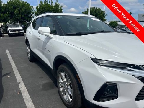 Used 2020 Chevrolet Blazer LT FWD image 4