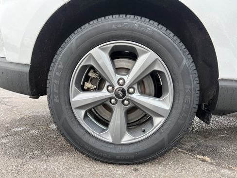 Certified 2022 Ford Edge SEL w/ Sport Appearance Package image 14