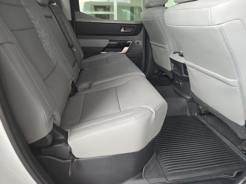 Used 2024 Toyota Tundra Limited image 28
