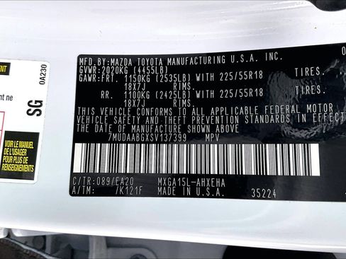 Used 2025 Toyota Corolla Cross XLE w/ Convenience Package image 30