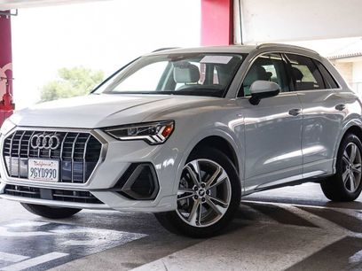 Used 2023 Audi Q3 2.0T Premium w/ Convenience Package