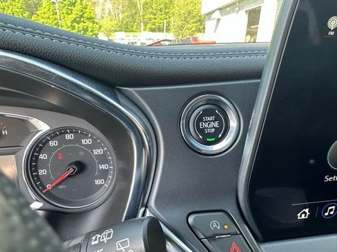 Used 2024 Chevrolet Blazer LT w/ Convenience Package FWD image 22