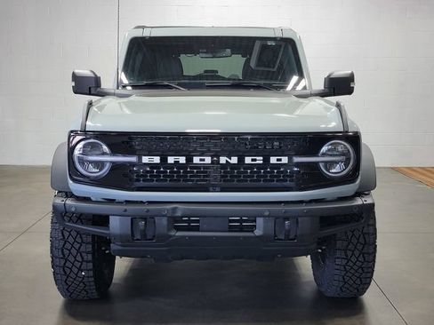 Used 2023 Ford Bronco Wildtrak AWD/4WD image 3