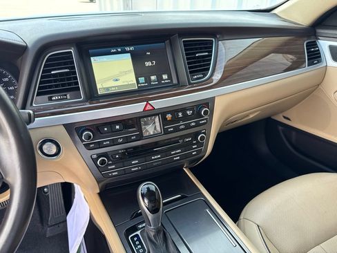 Used 2015 Hyundai Genesis 3.8 w/ Option Group 03 RWD image 22