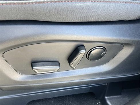 New 2025 Ford Explorer Active image 7