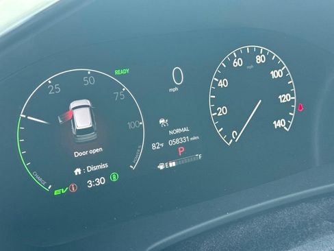 Used 2025 Honda CR-V Sport Touring image 38