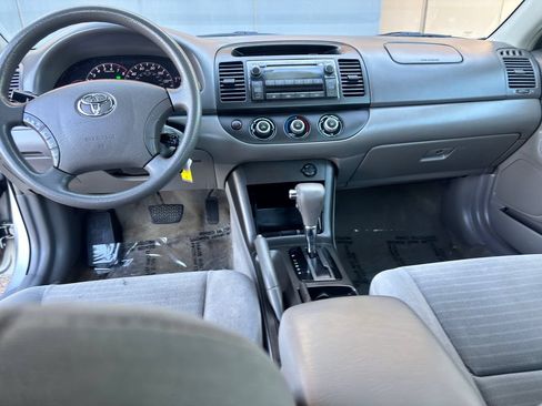 Used 2005 Toyota Camry SE FWD image 35