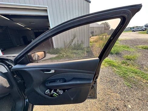 Used 2013 Dodge Dart SXT FWD image 24